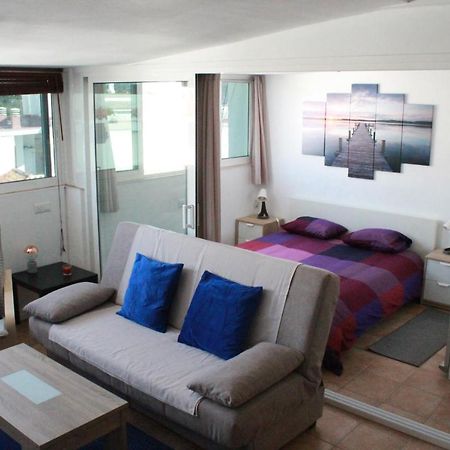 Apartment Sirena Beach Нерха Екстер'єр фото